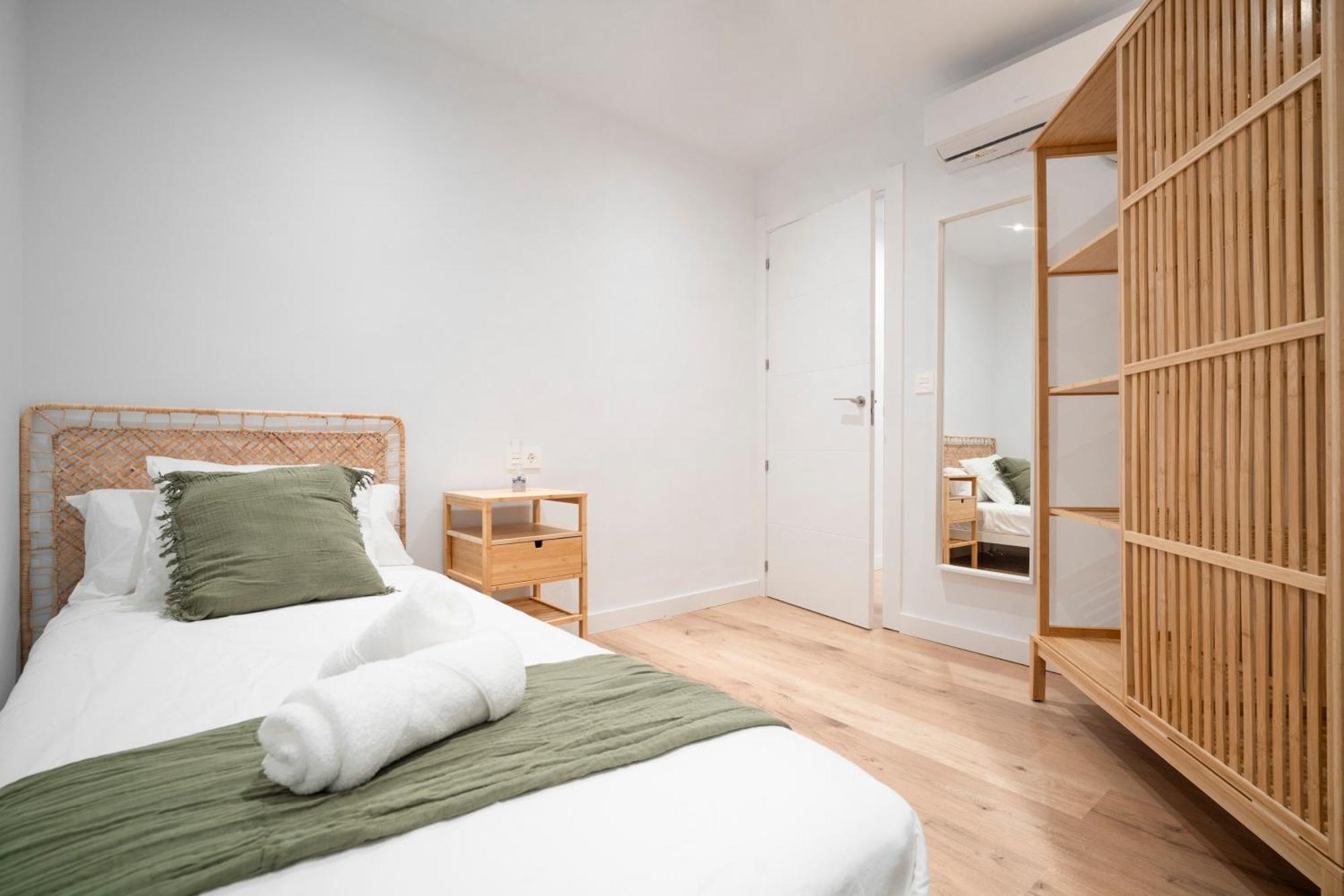 Ronda Suites Junto Estacion Tren Y Hospitales Granada Exterior foto