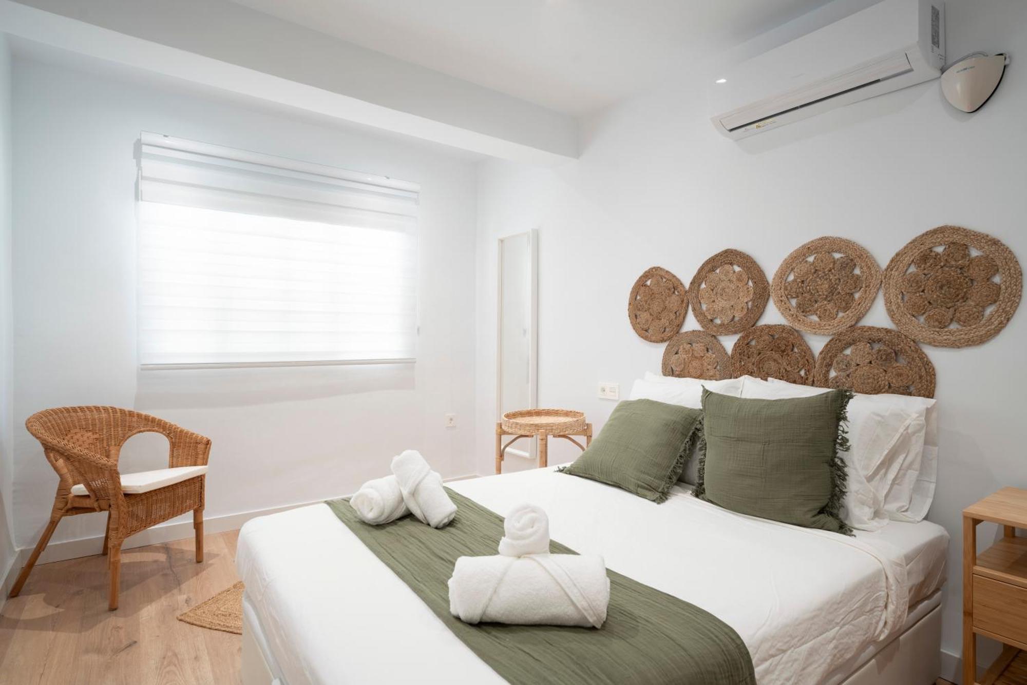 Ronda Suites Junto Estacion Tren Y Hospitales Granada Exterior foto